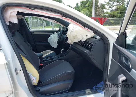 2025 Volkswagen Jetta 1.5T Sport из США, поврежденный, VIN 3VWBX7BU9SM067786